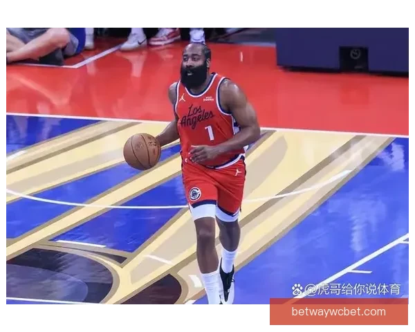 胜率超五成 泰伦卢强调小卡健康感谢哈登祖巴茨贡献